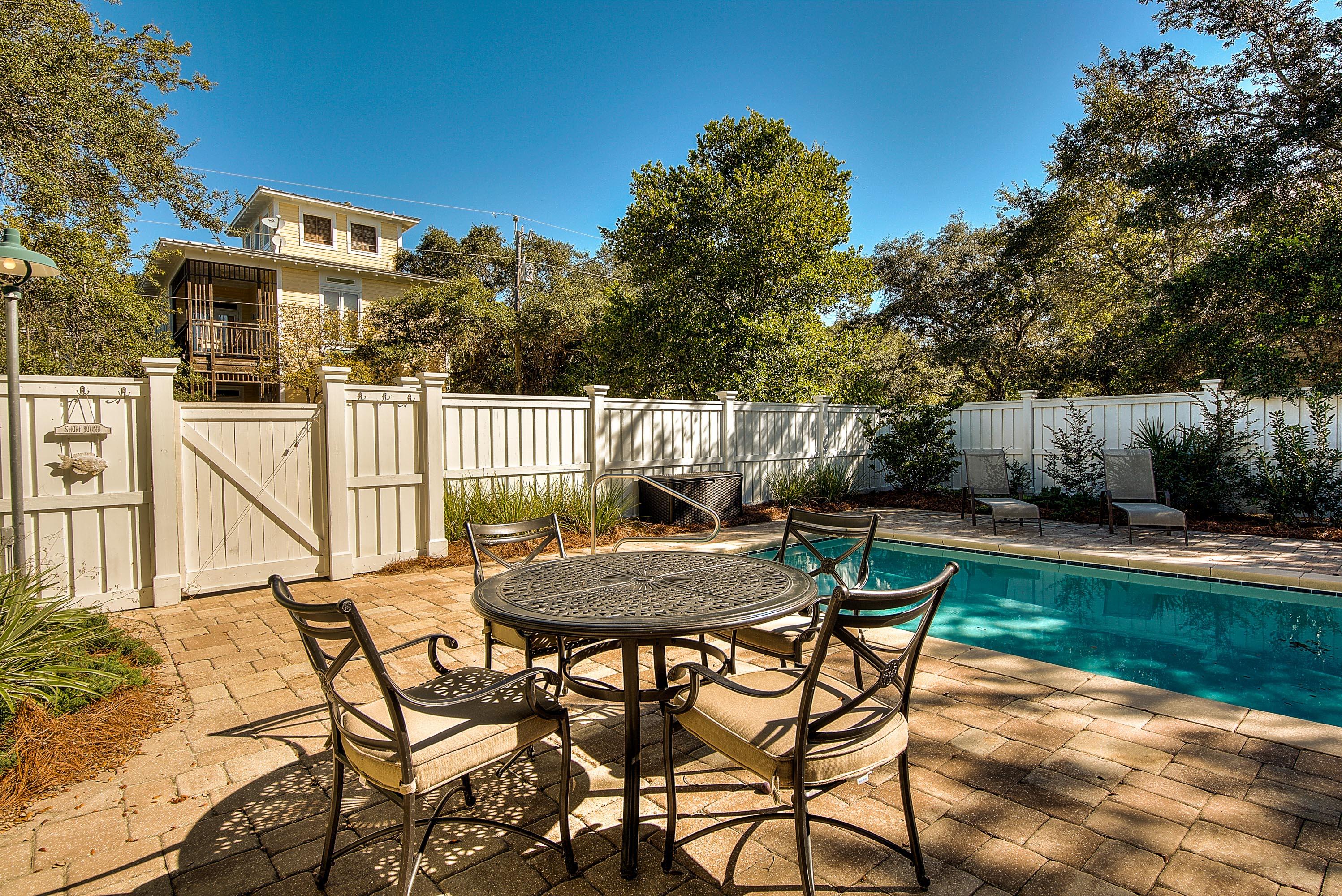 SEAGROVE 1ST ADDN - Residential