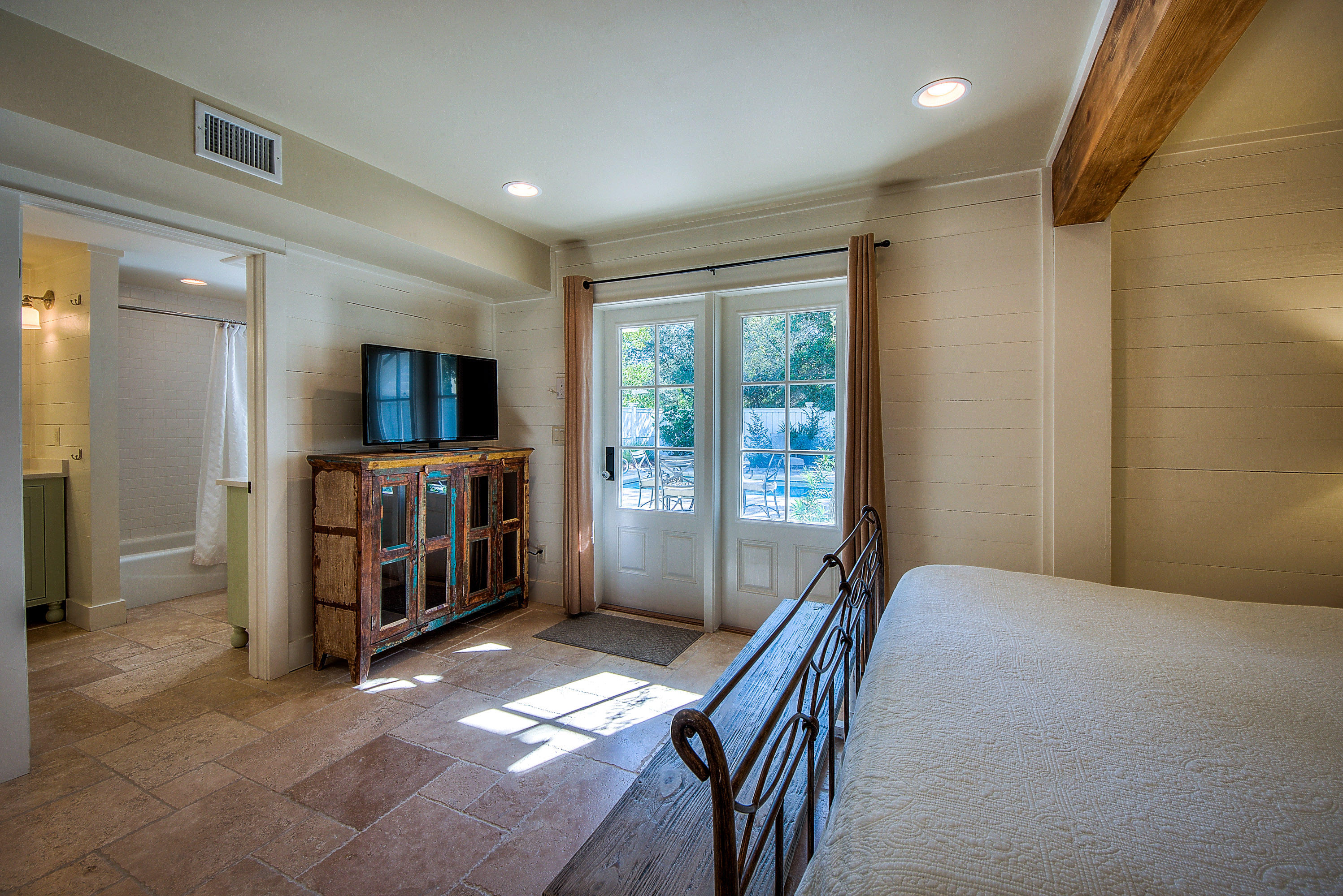 SEAGROVE 1ST ADDN - Residential