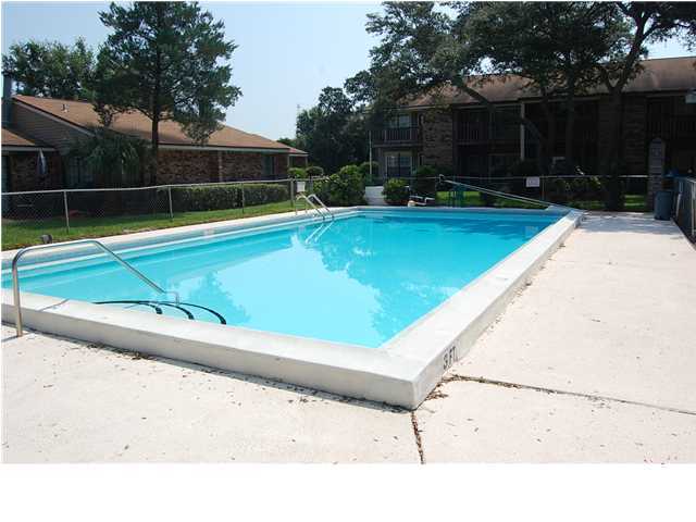 GARDEN VILLAS PH 1 - Residential Lease