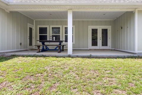 A home in Gulf Breeze