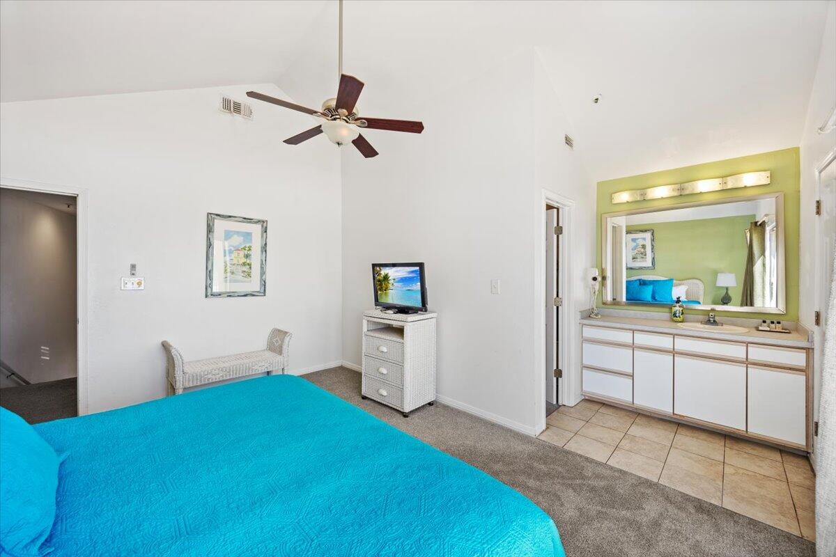 ISLAND MIST - Residential