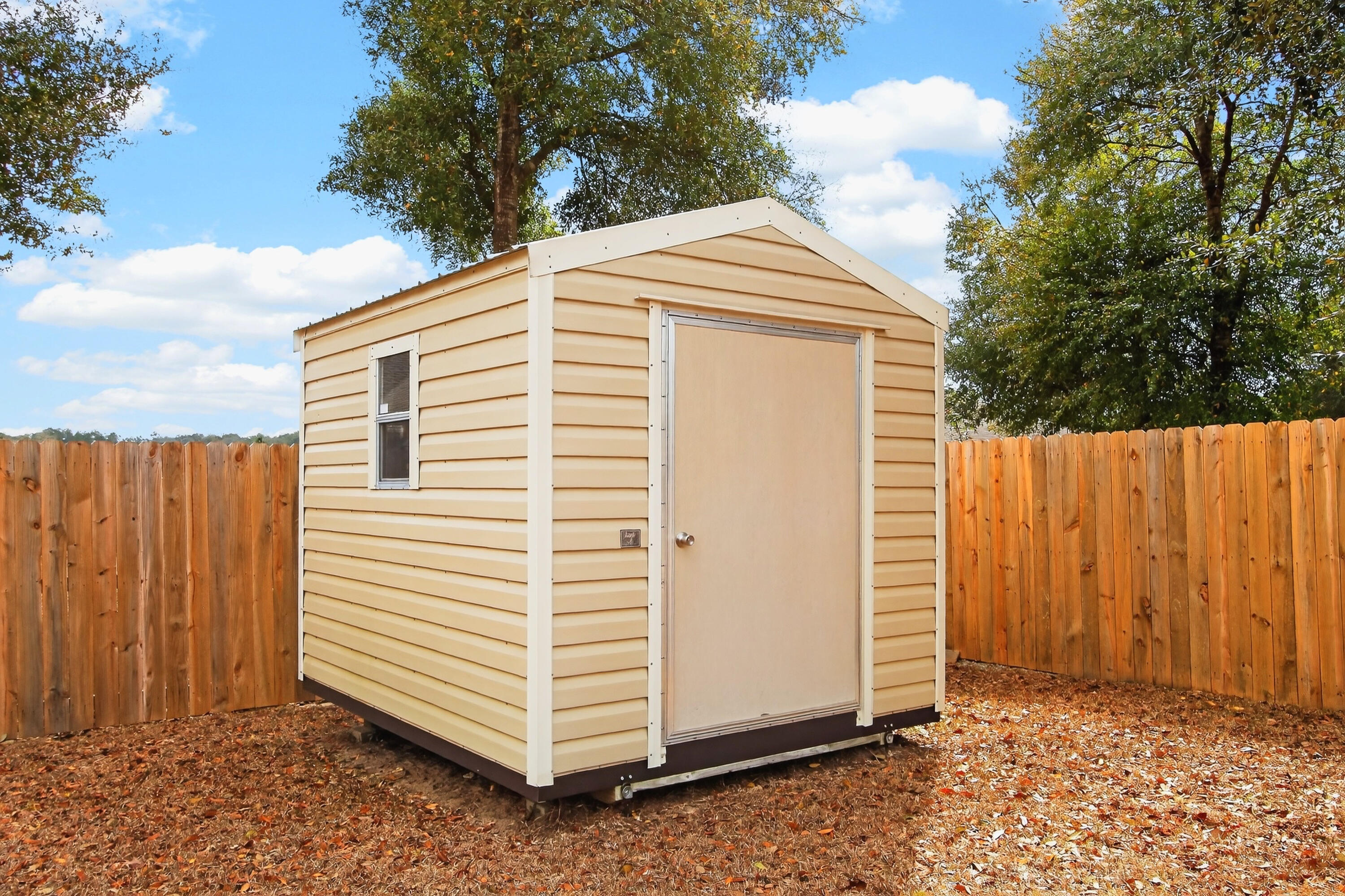 LAKE ARTHUR ESTATES - Residential