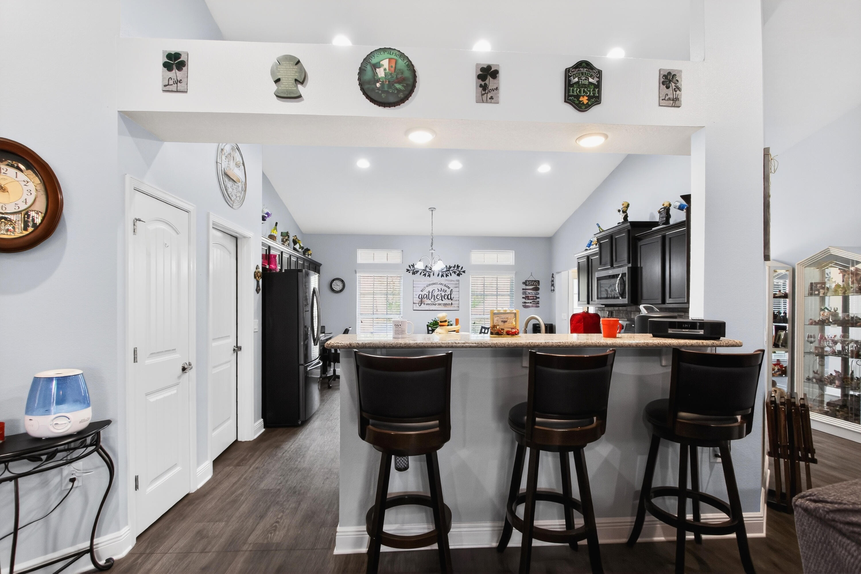 LAKE ARTHUR ESTATES - Residential