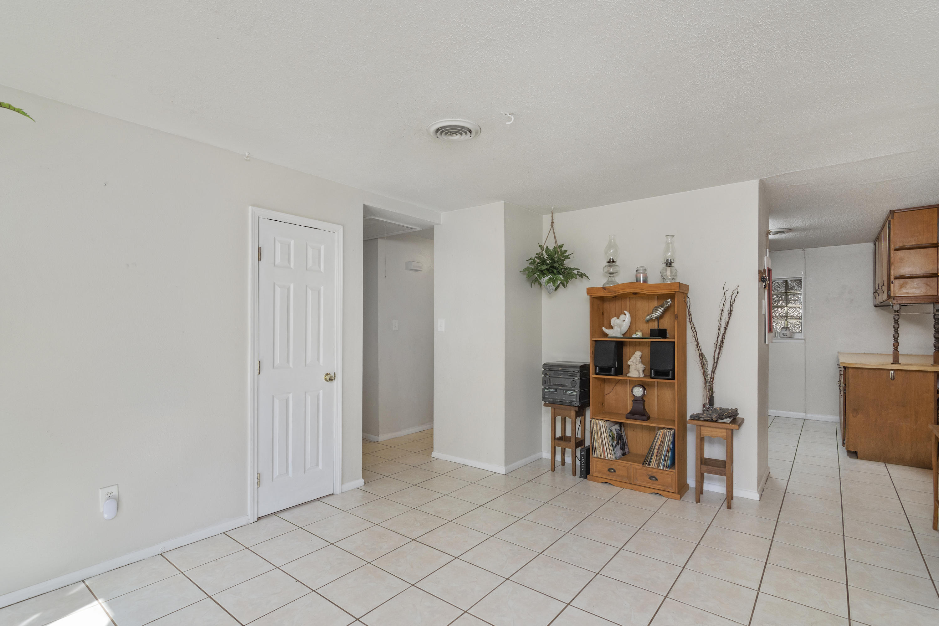 BEL AIR - Residential