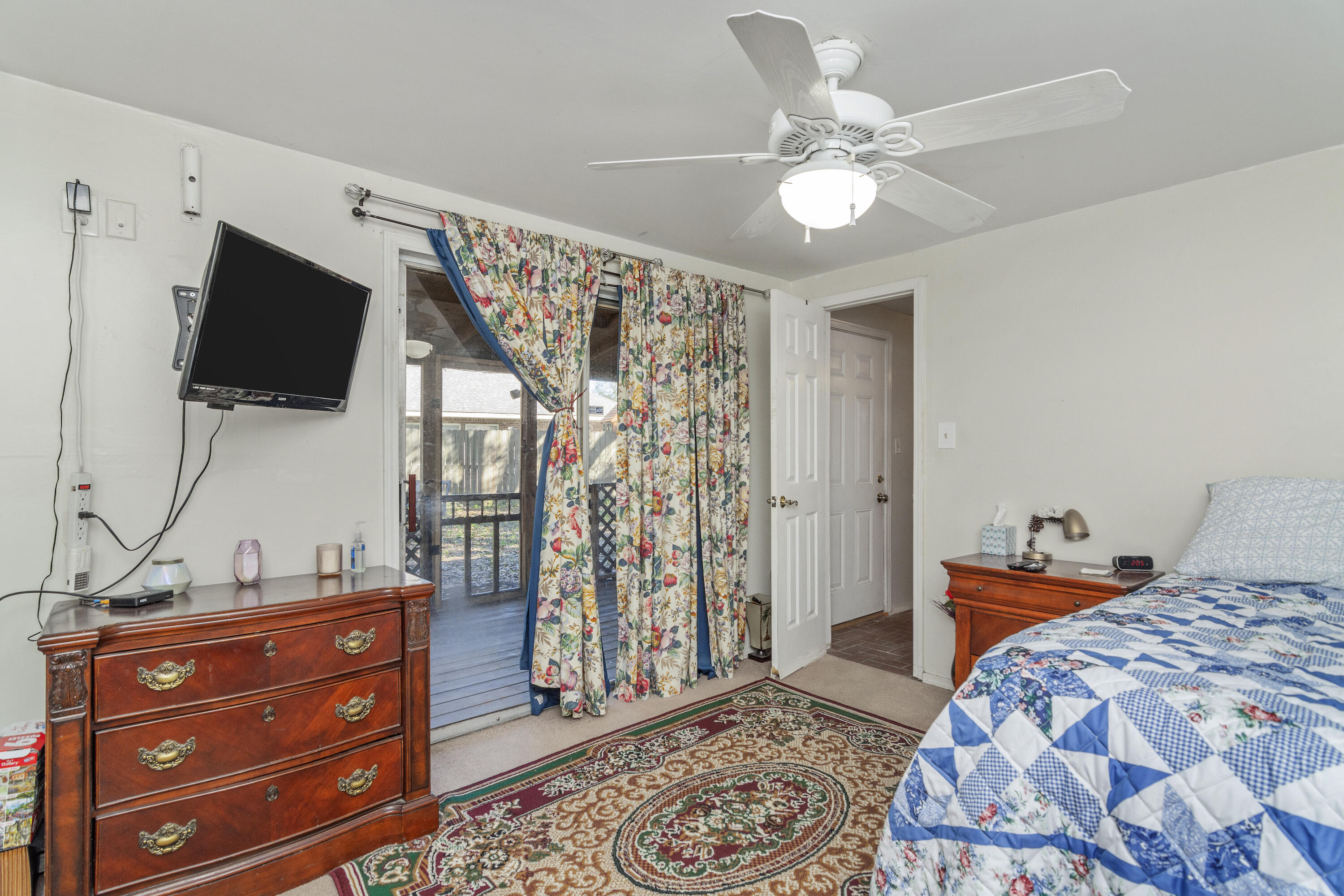 BEL AIR - Residential