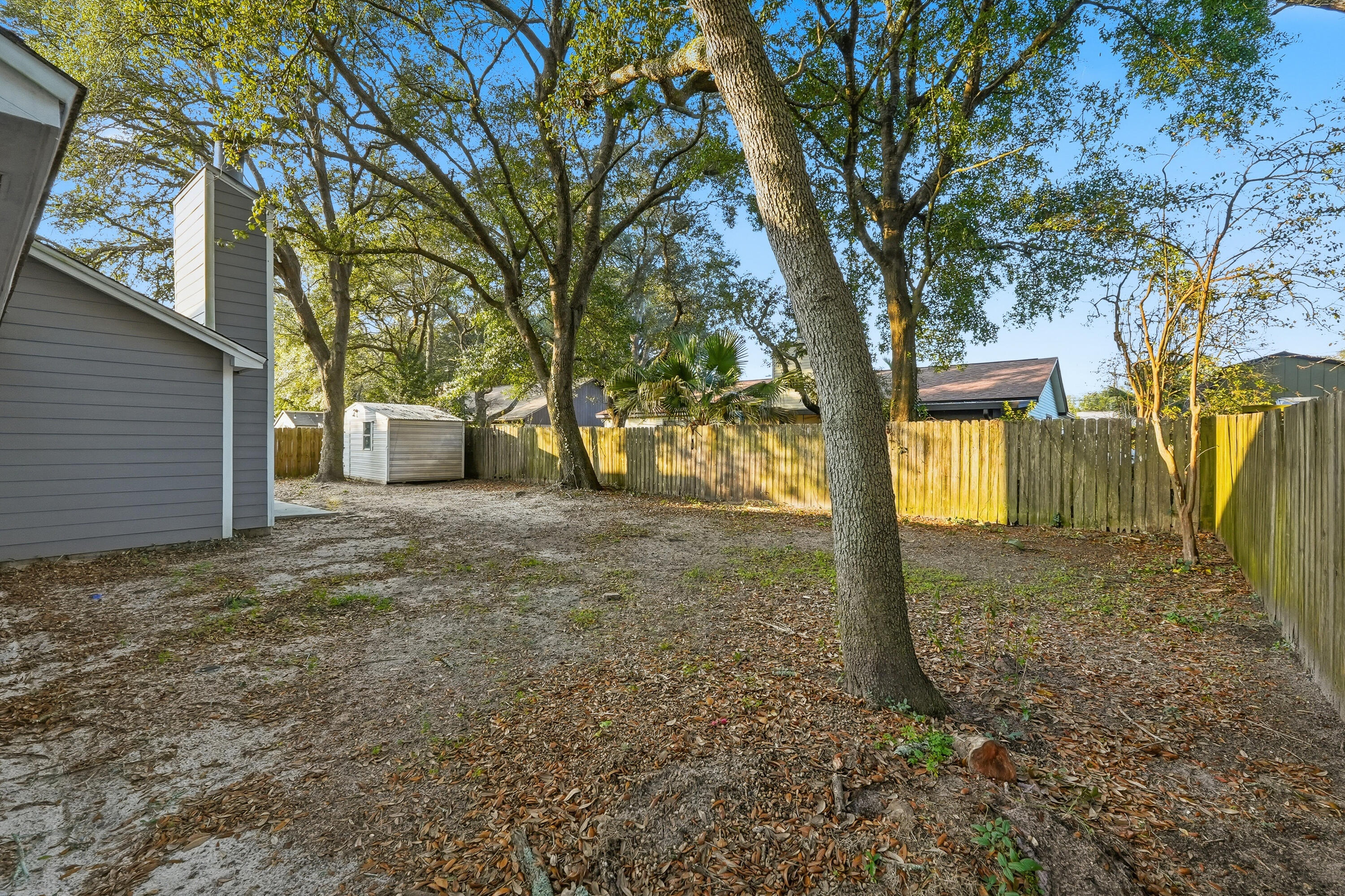 CREEKSIDE 5 - Residential Lease