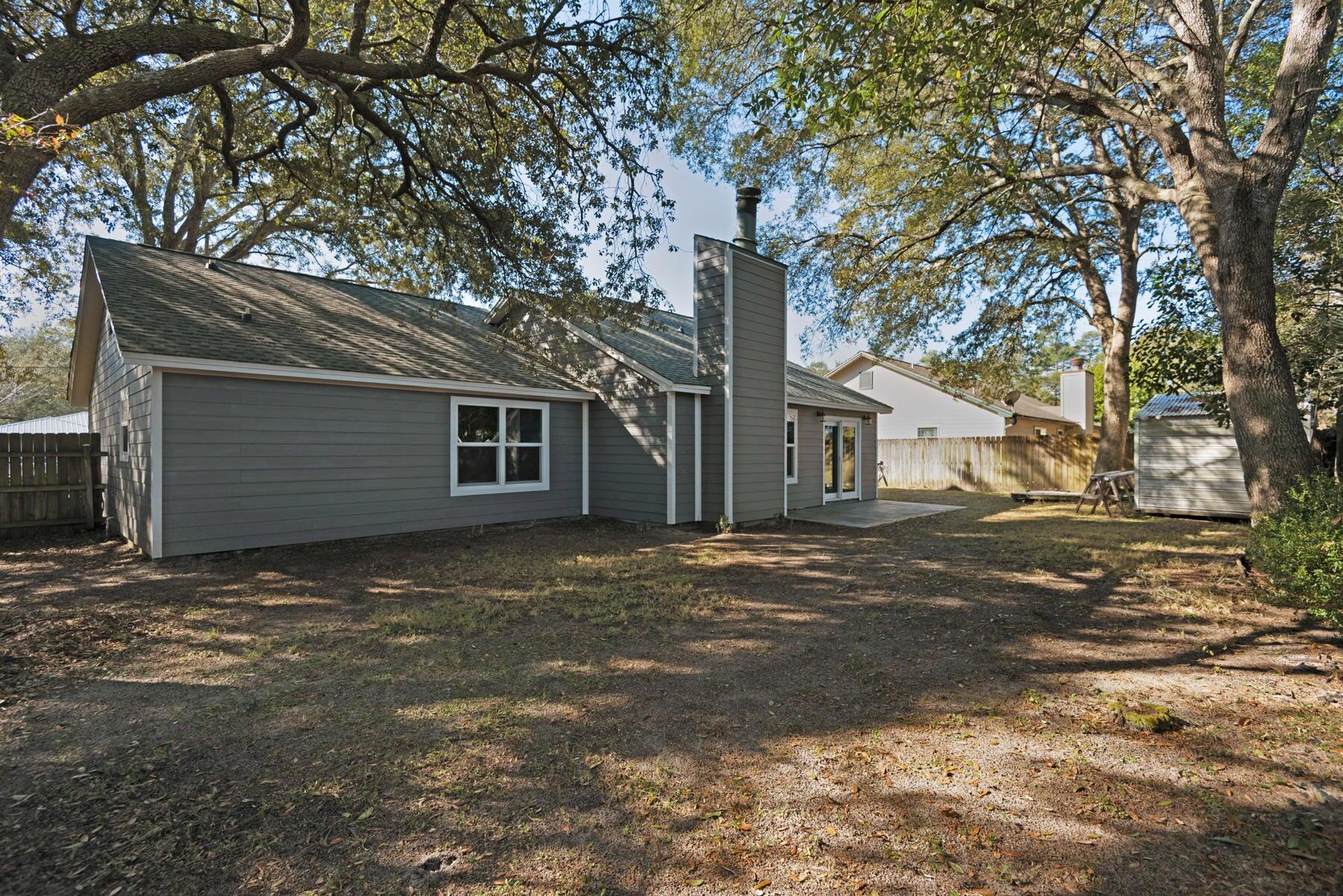 CREEKSIDE 5 - Residential Lease