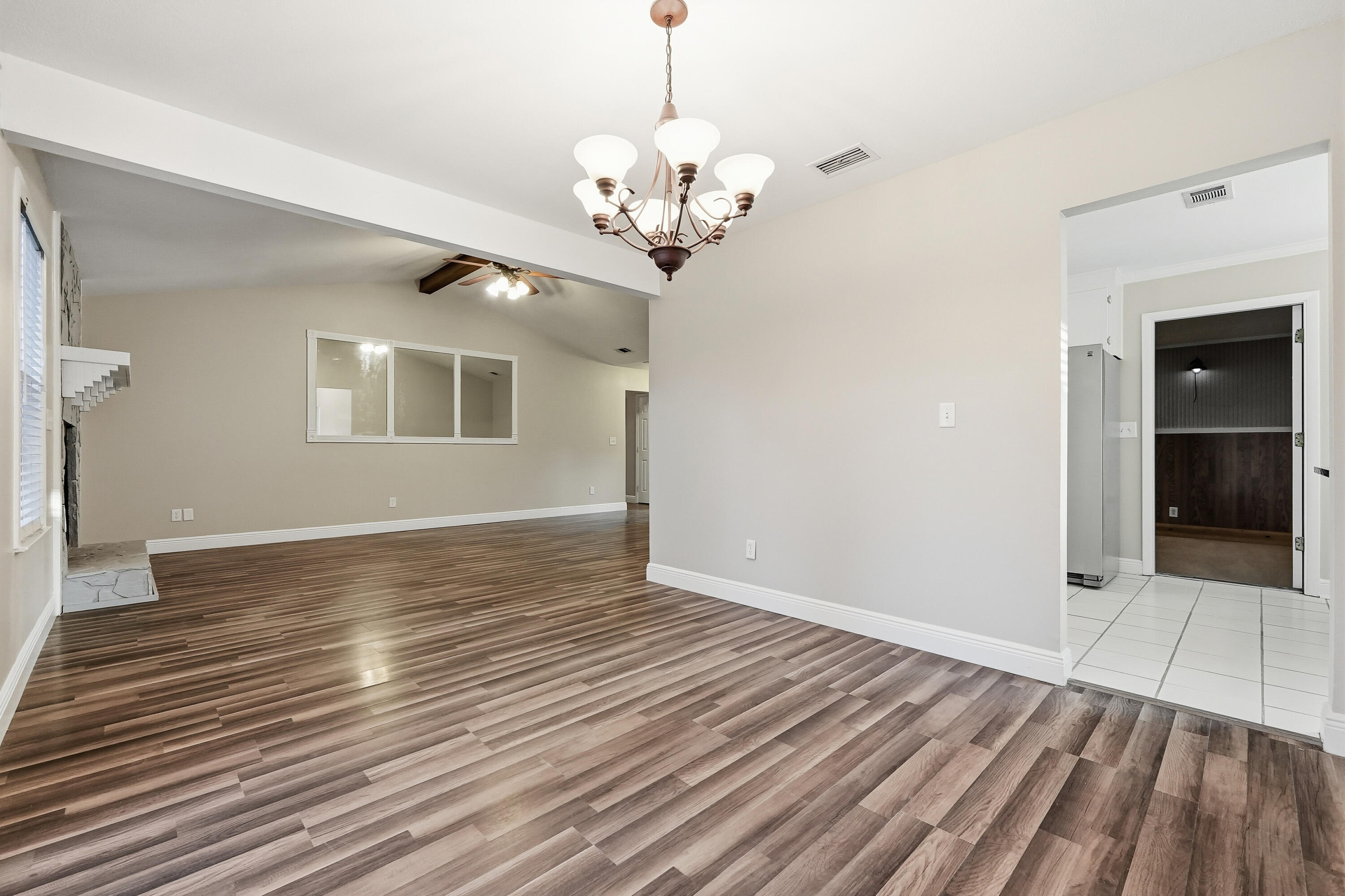 CREEKSIDE 5 - Residential Lease