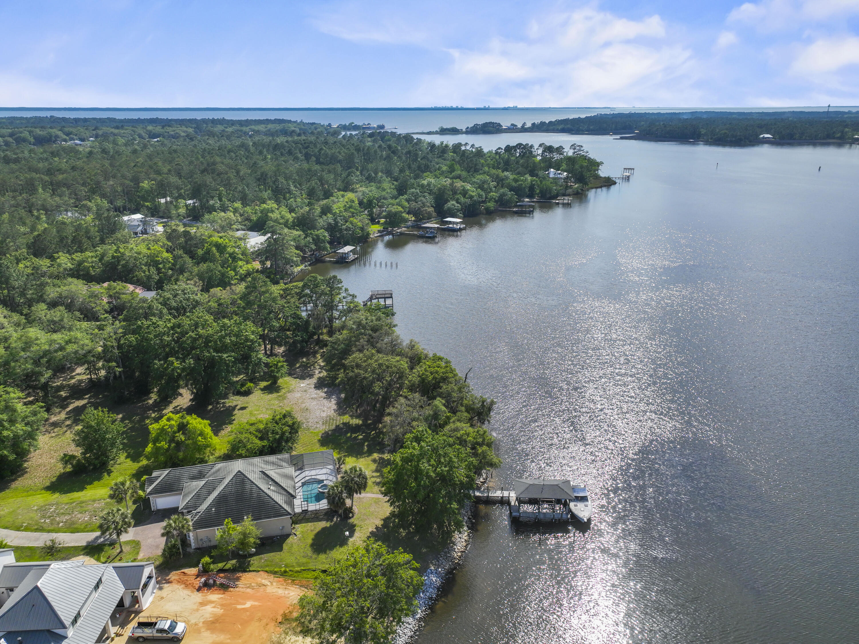 LAGRANGE COVE - Residential