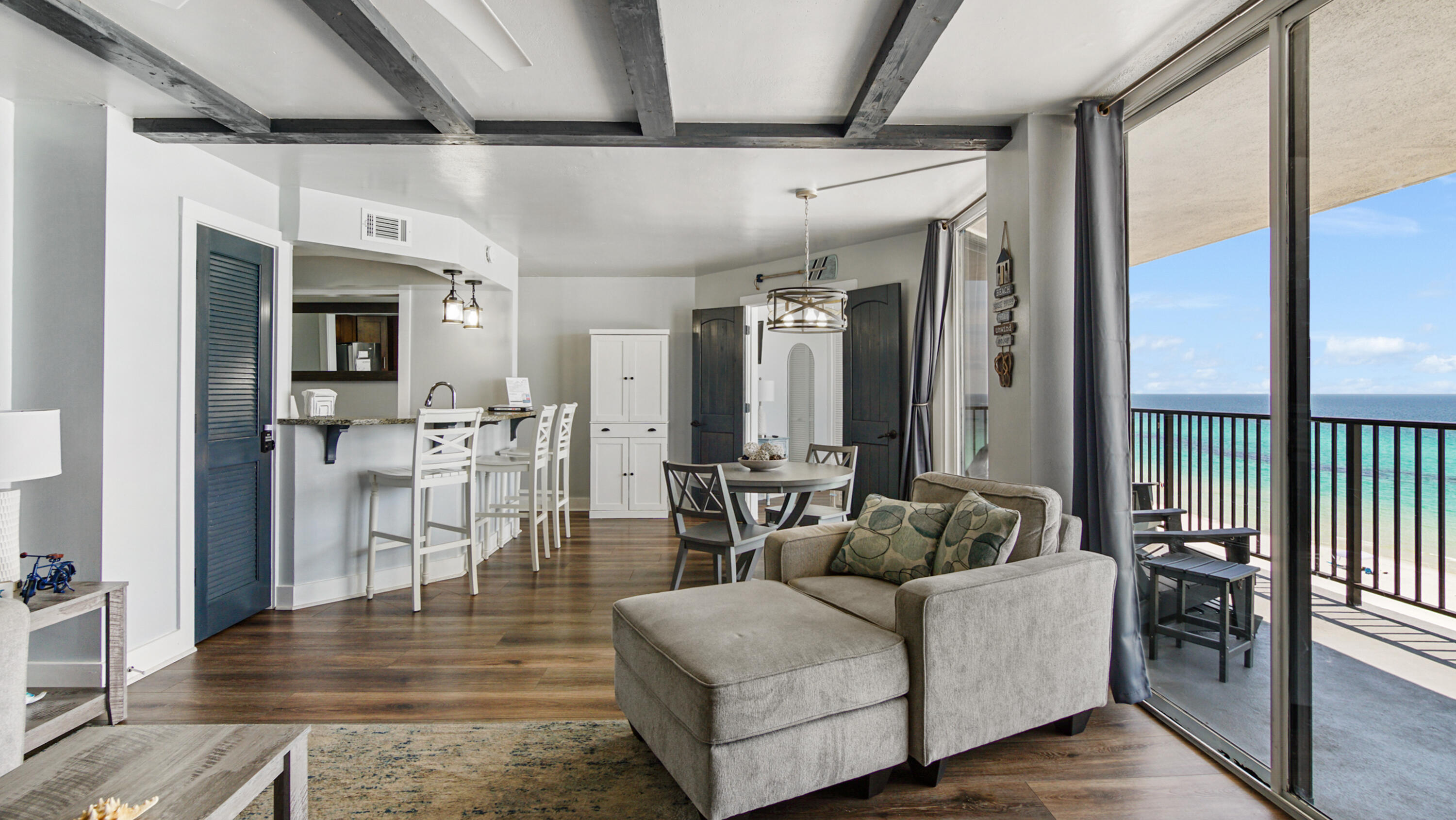 AQUAVISTA CONDO - Residential