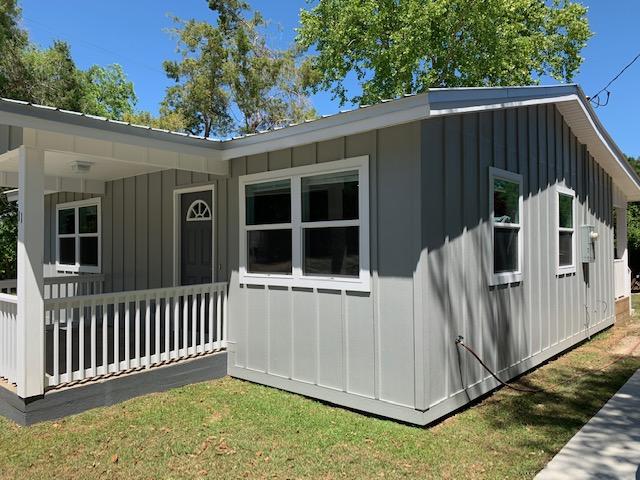 TOWN OF DEFUNIAK SPRINGS - Residential
