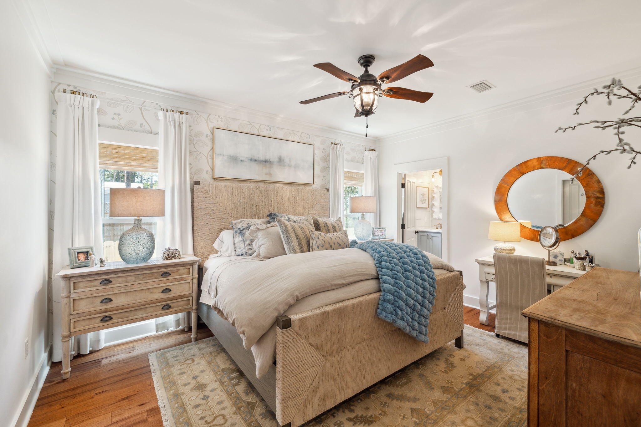 MAGNOLIA BEACH - Residential