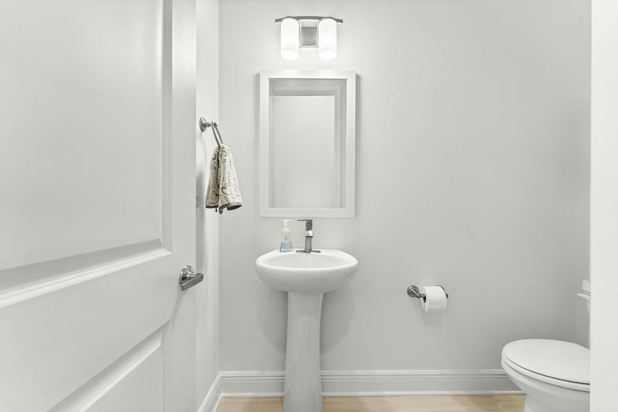 KARA LAKE TOWNHOMES - Residential