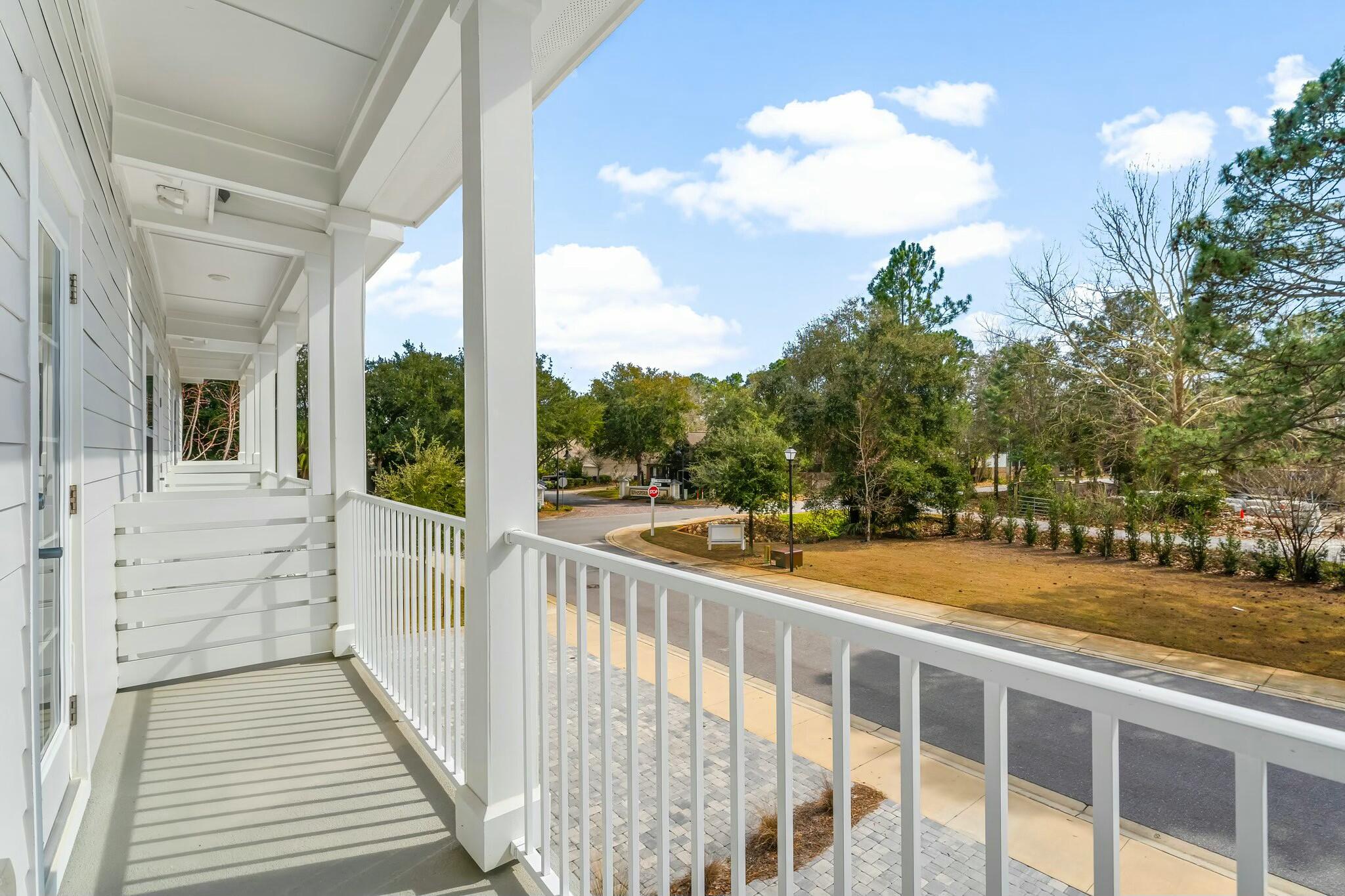 KARA LAKE TOWNHOMES - Residential