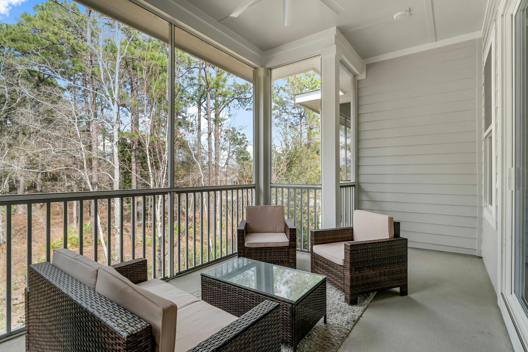 KARA LAKE TOWNHOMES - Residential