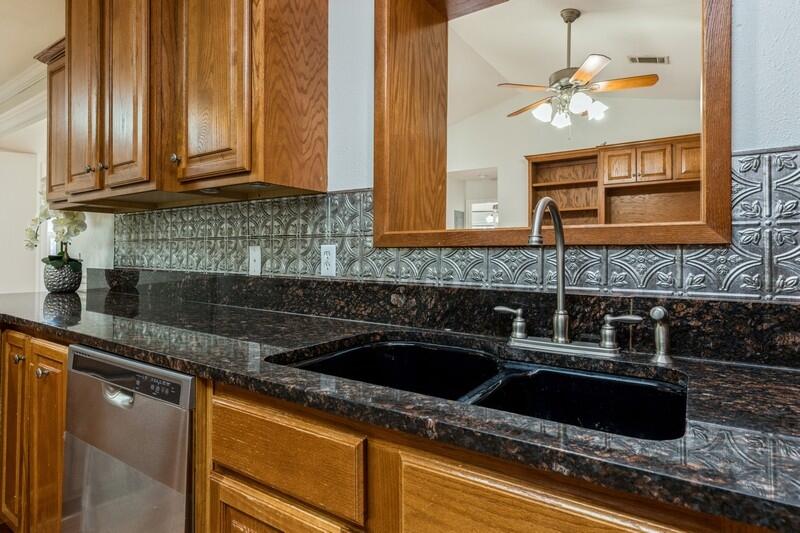 ADAMS POWELL EAST - Residential