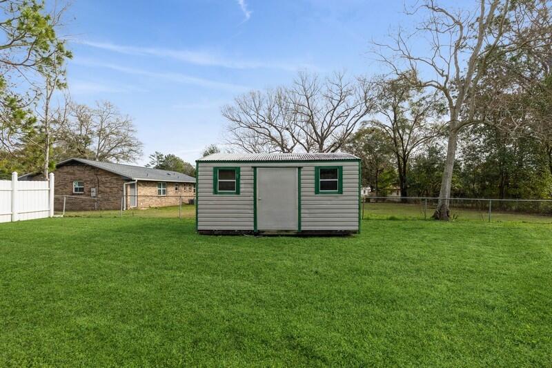 ADAMS POWELL EAST - Residential