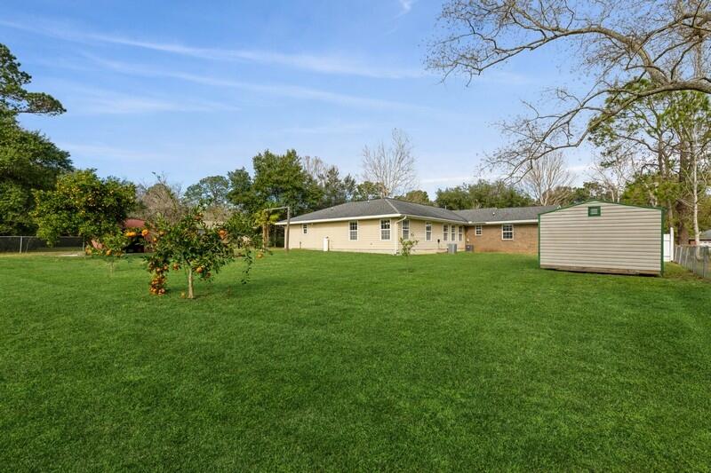 ADAMS POWELL EAST - Residential