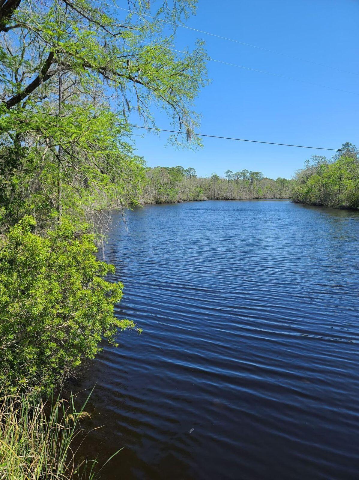 CREEKSIDE S/D - Land