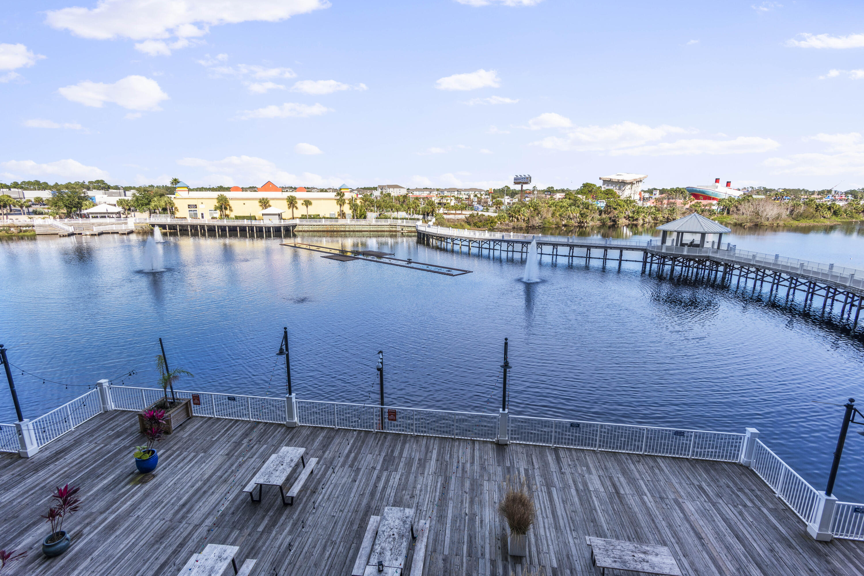 Laketown Wharf Phase II - Residential