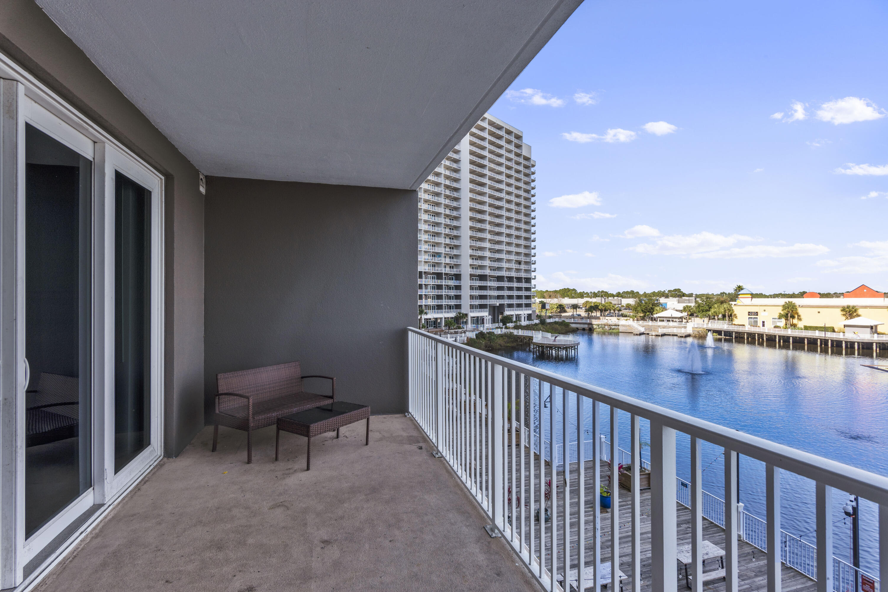 Laketown Wharf Phase II - Residential