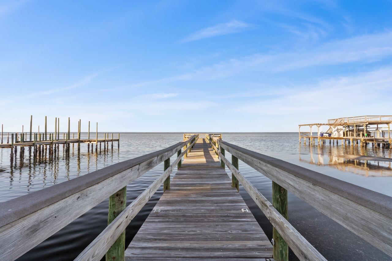 BAYSIDE PH 2 - Residential