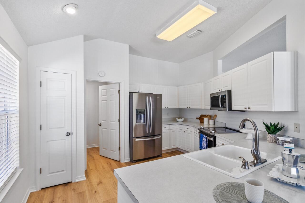 BAYSIDE PH 2 - Residential