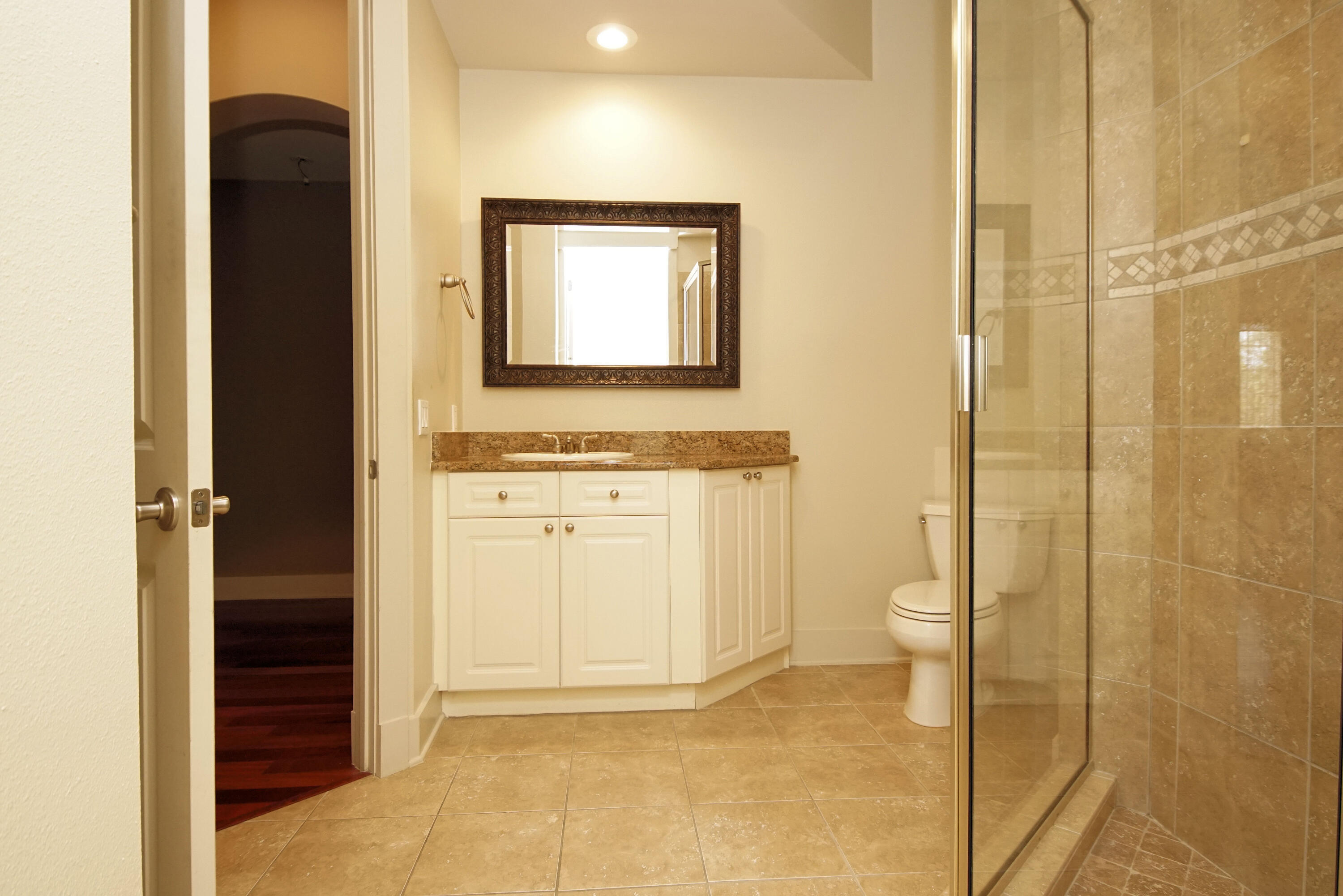 REGATTA BAY GOLF VILLAS - Residential Lease