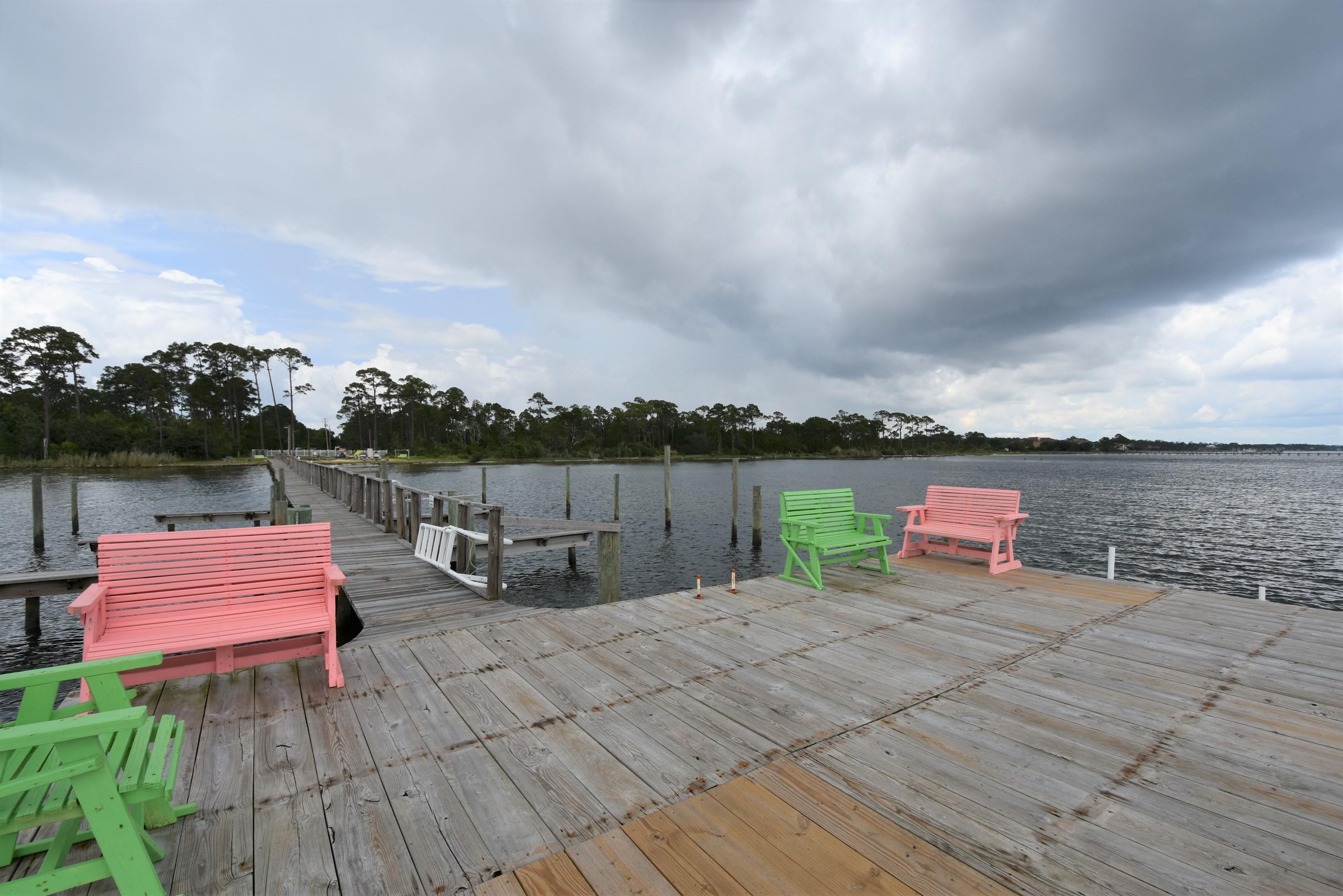 WES VIC HOLIDAY SANDS - Land