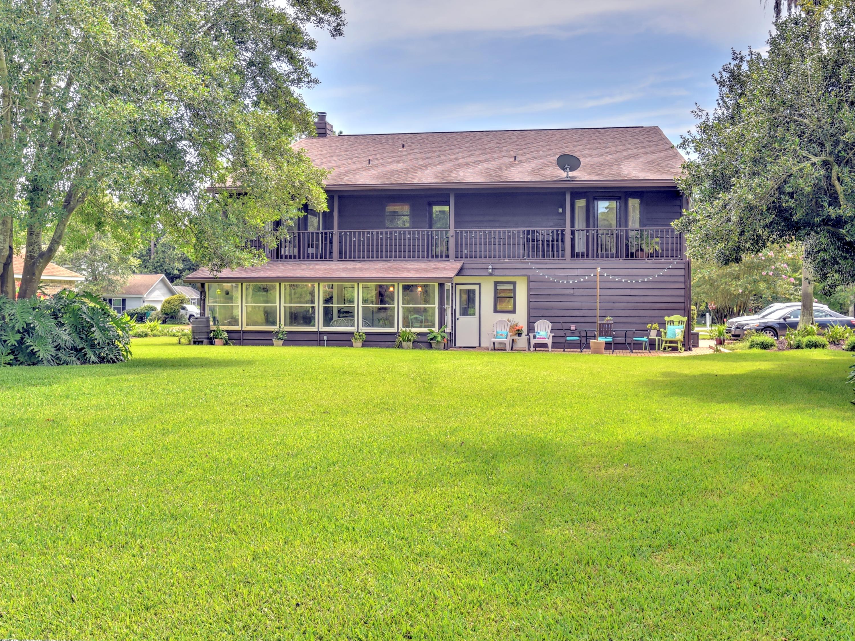 ST ANDREWS EAST BLUEWATER BAY - Residential