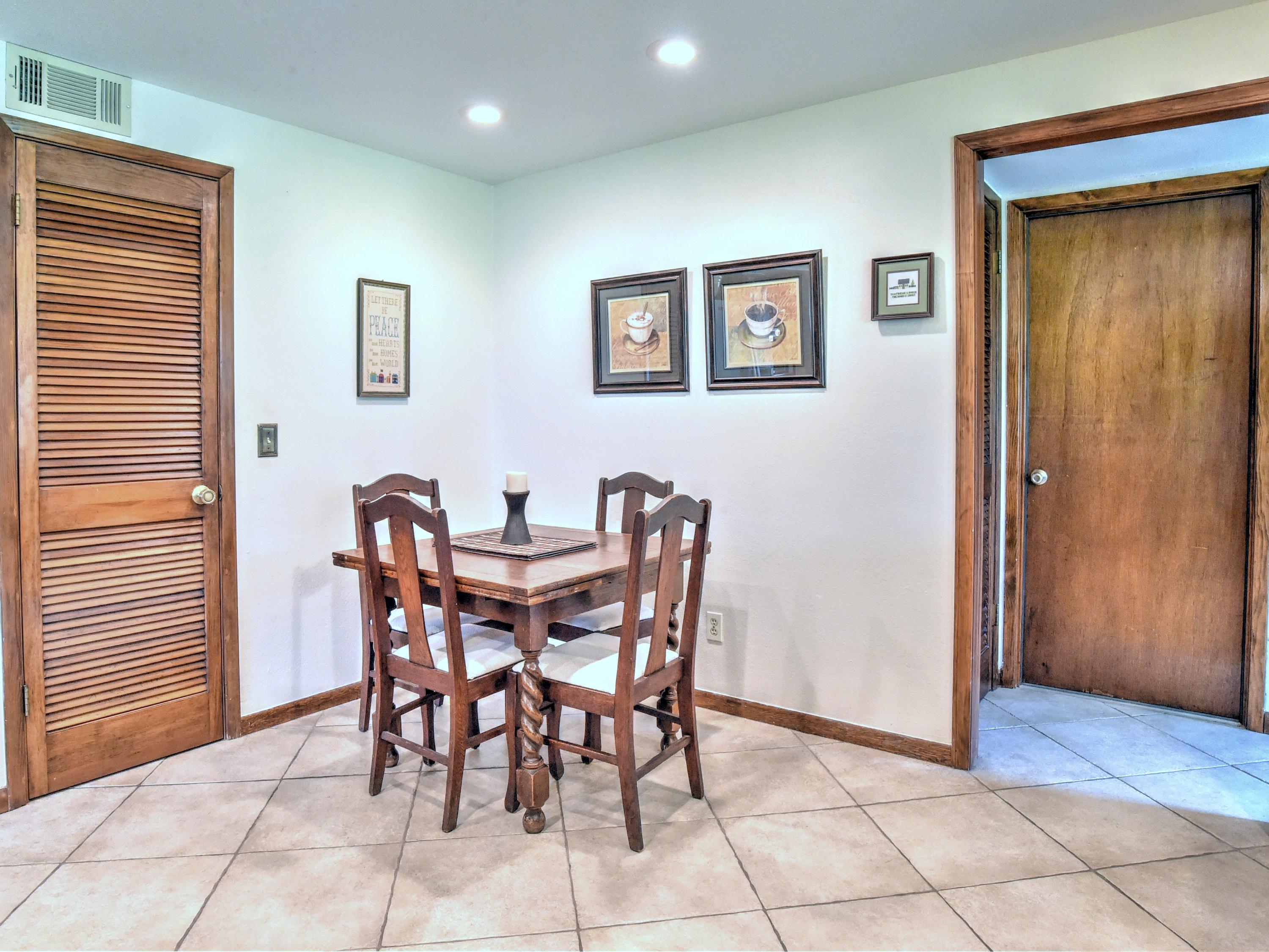 ST ANDREWS EAST BLUEWATER BAY - Residential