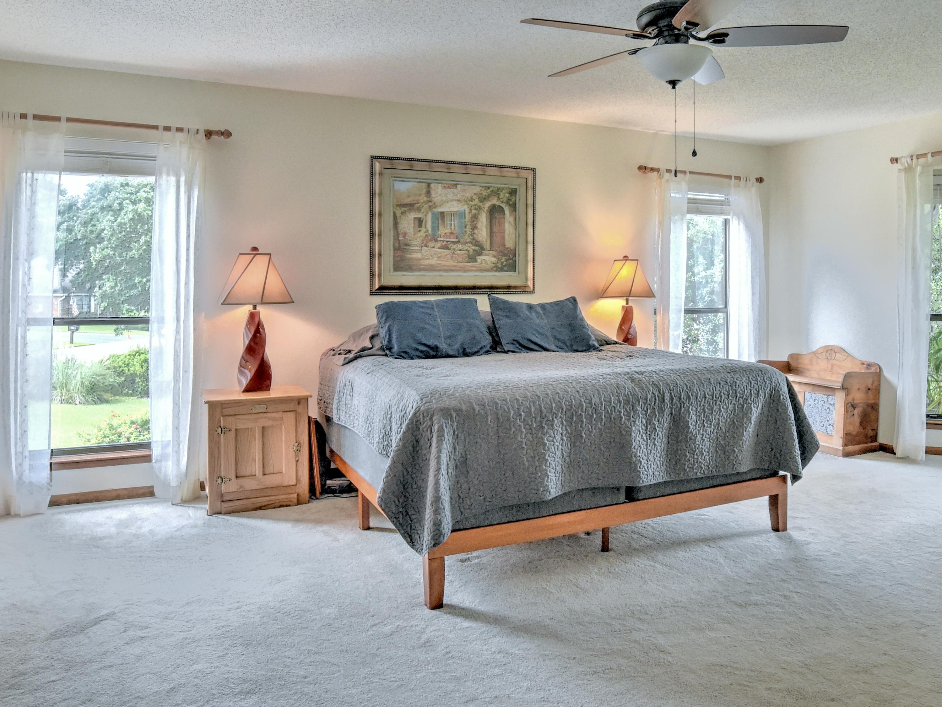 ST ANDREWS EAST BLUEWATER BAY - Residential