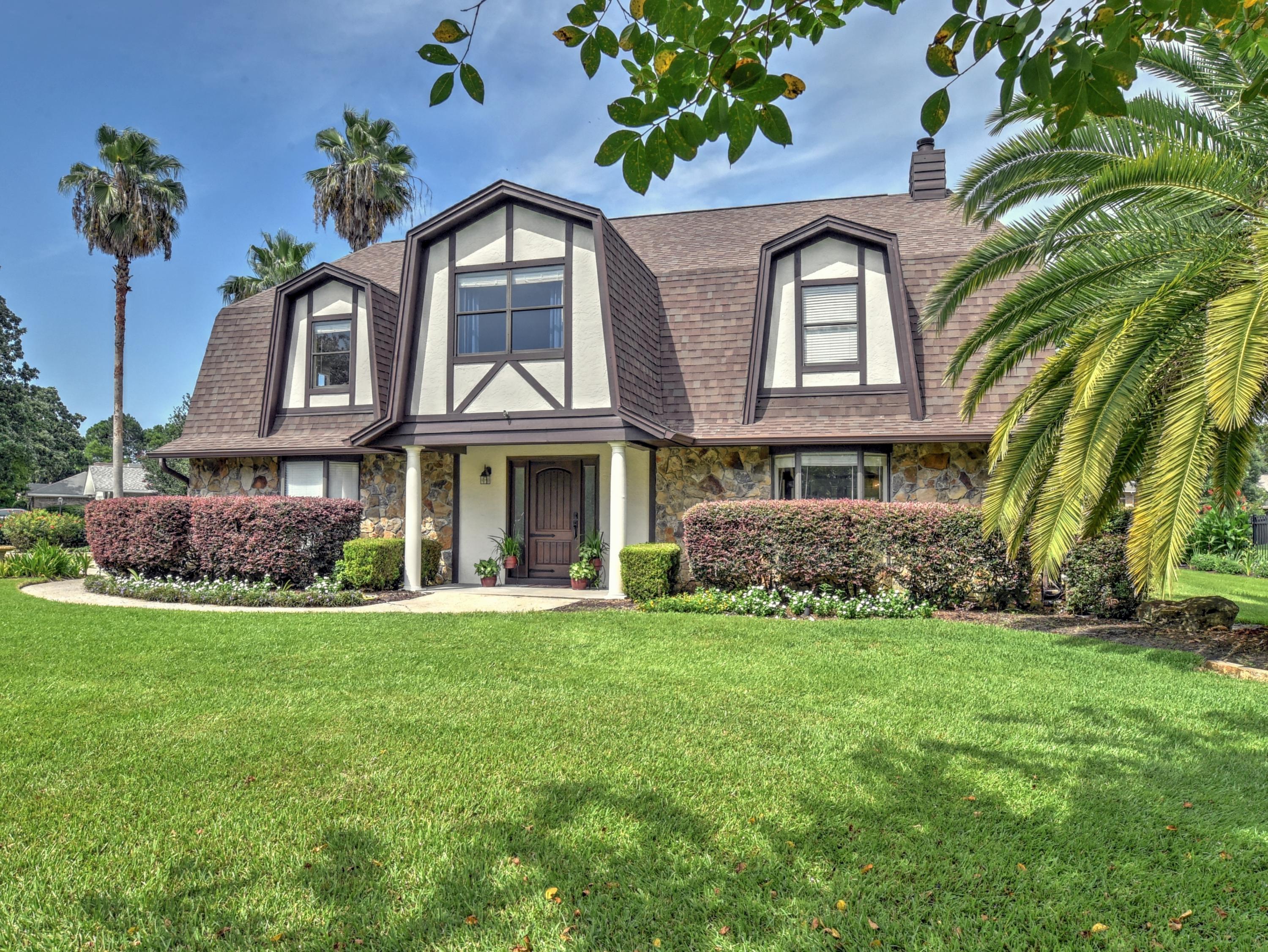 ST ANDREWS EAST BLUEWATER BAY - Residential