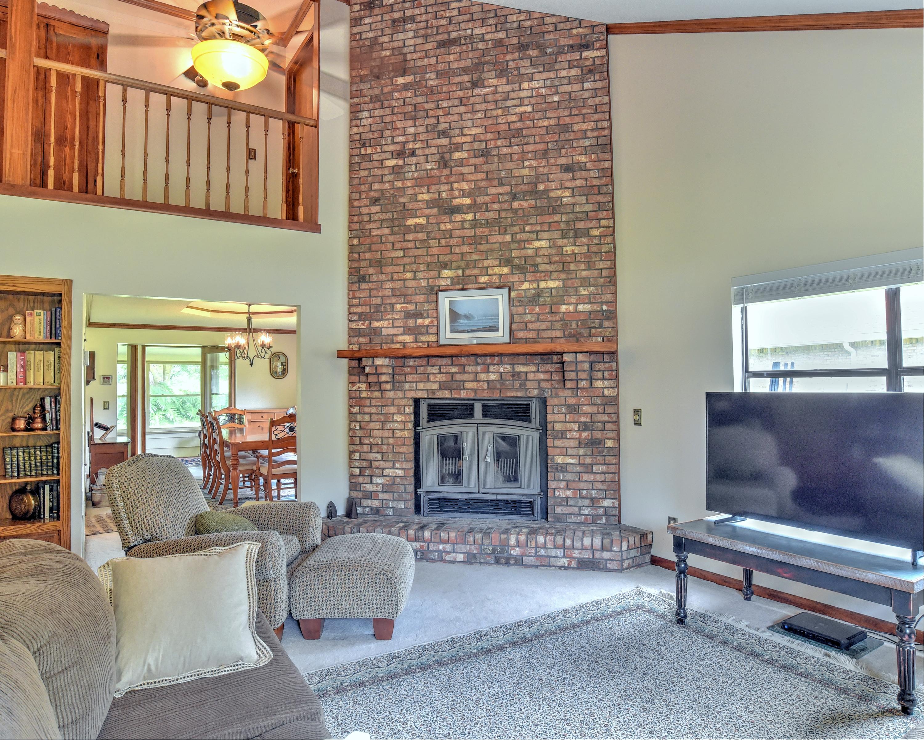 ST ANDREWS EAST BLUEWATER BAY - Residential