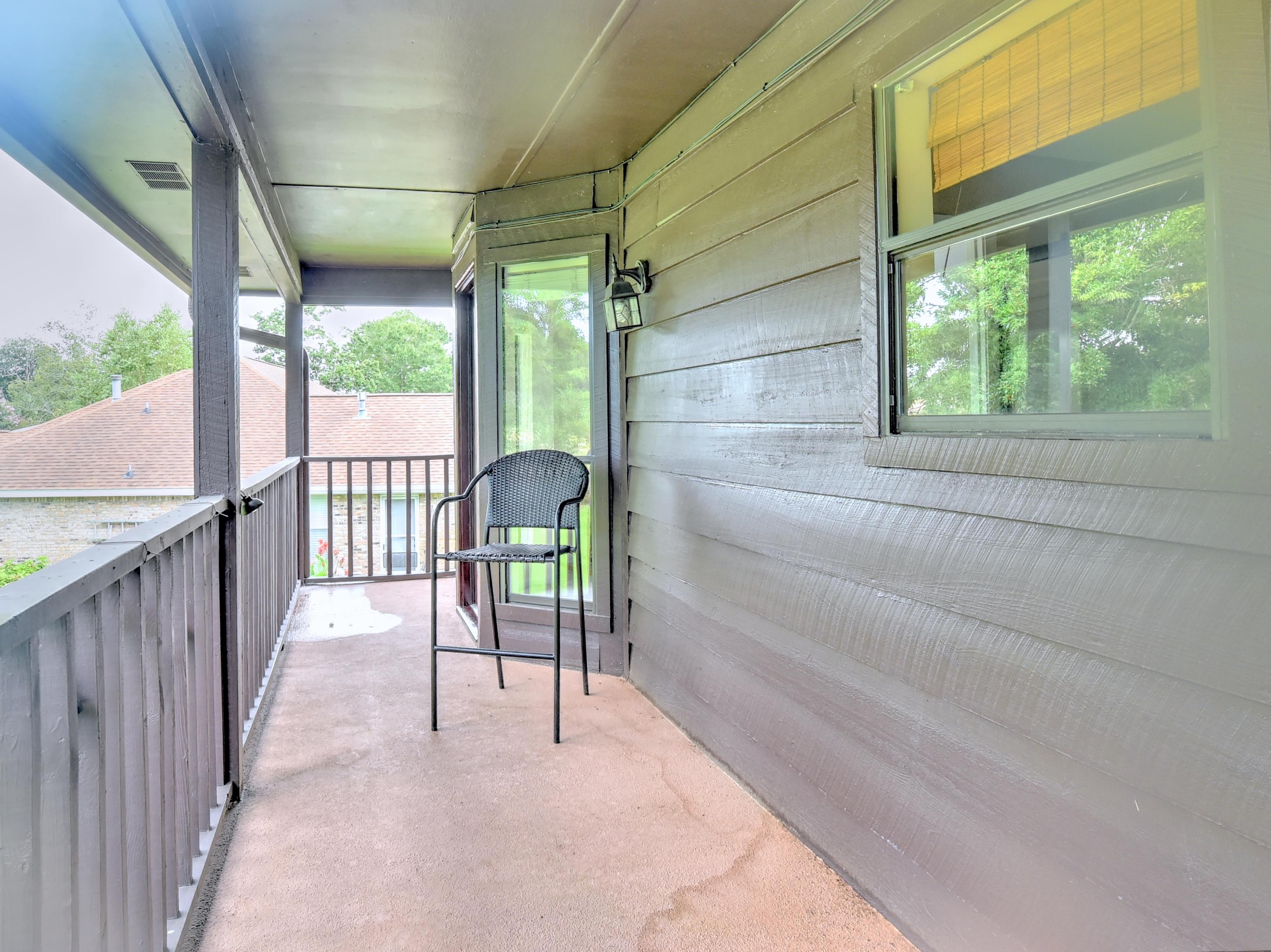 ST ANDREWS EAST BLUEWATER BAY - Residential