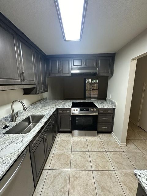 Photo of 122 SE Scottwood Drive, Fort Walton Beach, FL 32548 (MLS # 991547)