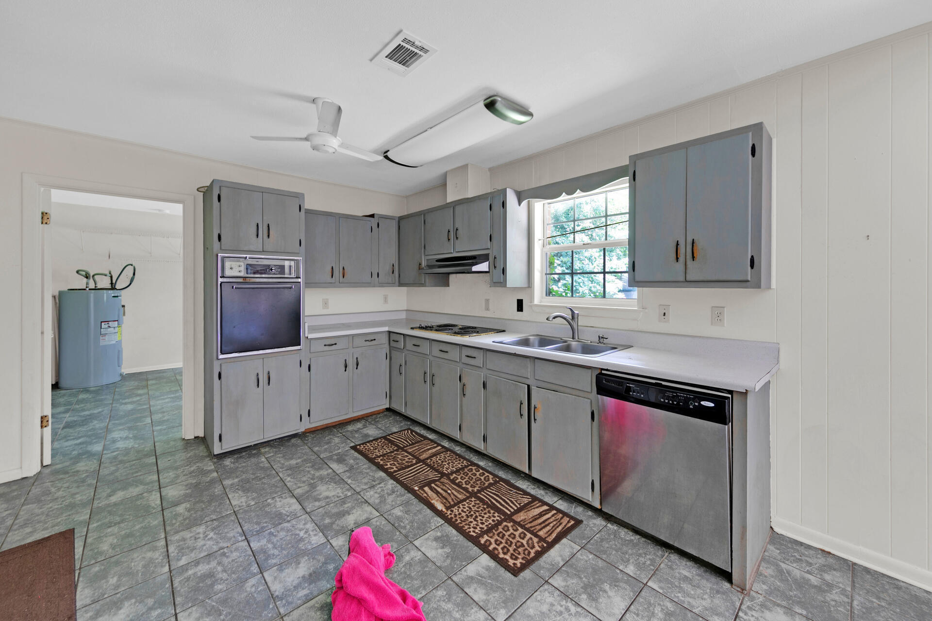 BAYOU POQUITO - Residential