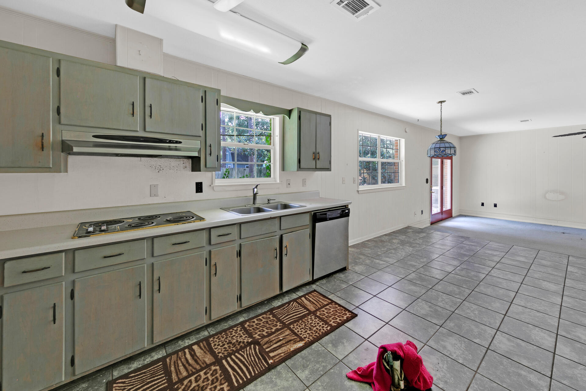 BAYOU POQUITO - Residential