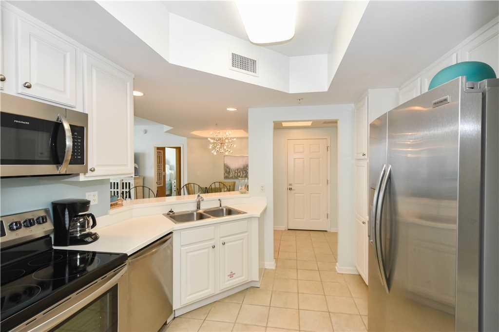 SILVER BEACH TOWERS - Residential