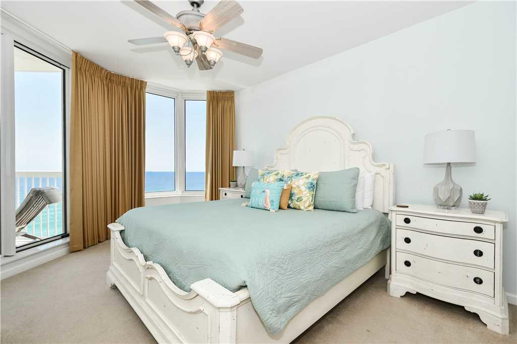 SILVER BEACH TOWERS - Residential