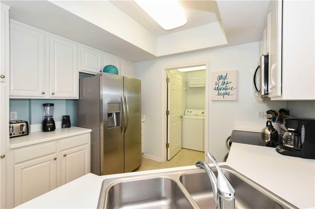 SILVER BEACH TOWERS - Residential