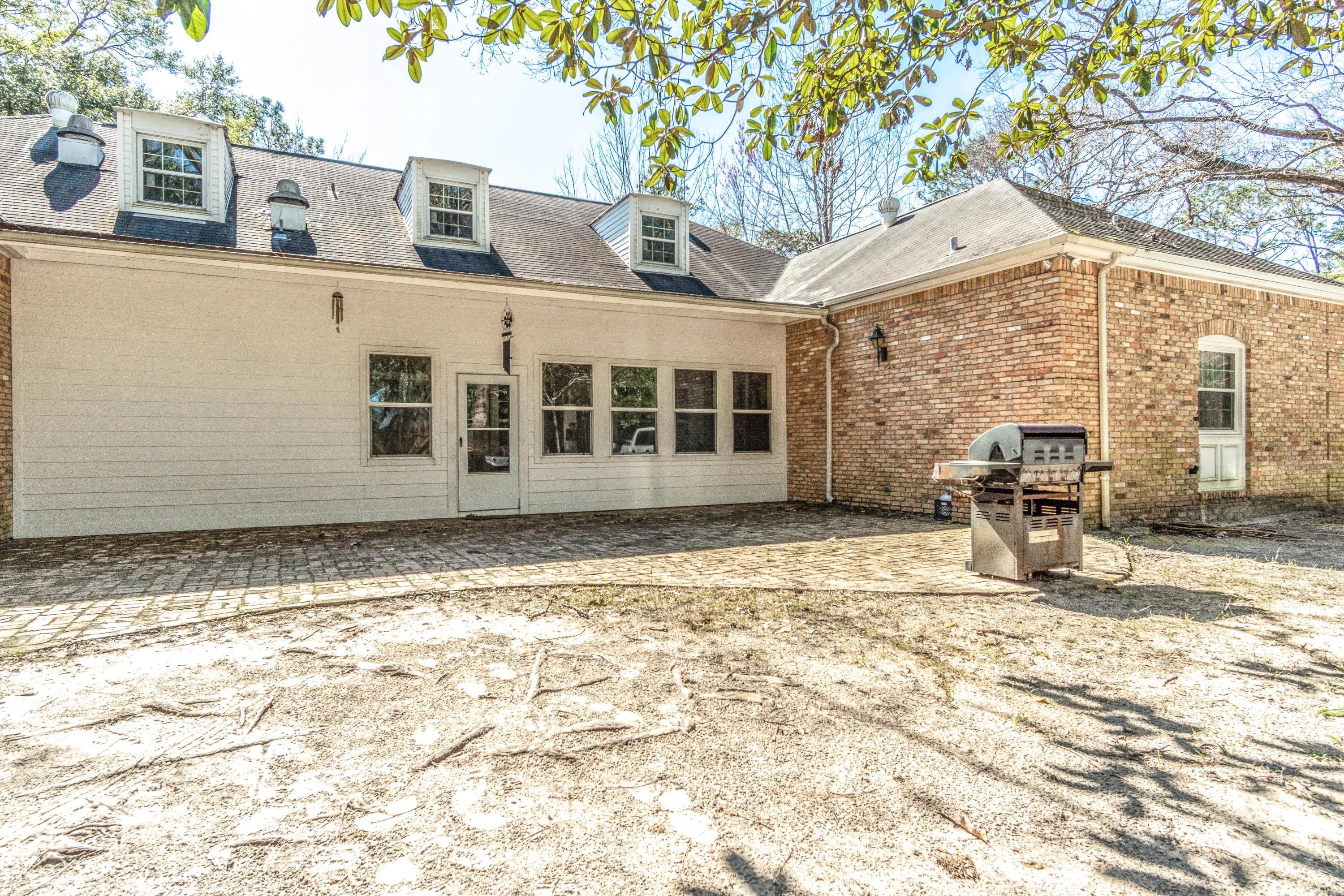 ADAMS POWELL - Residential