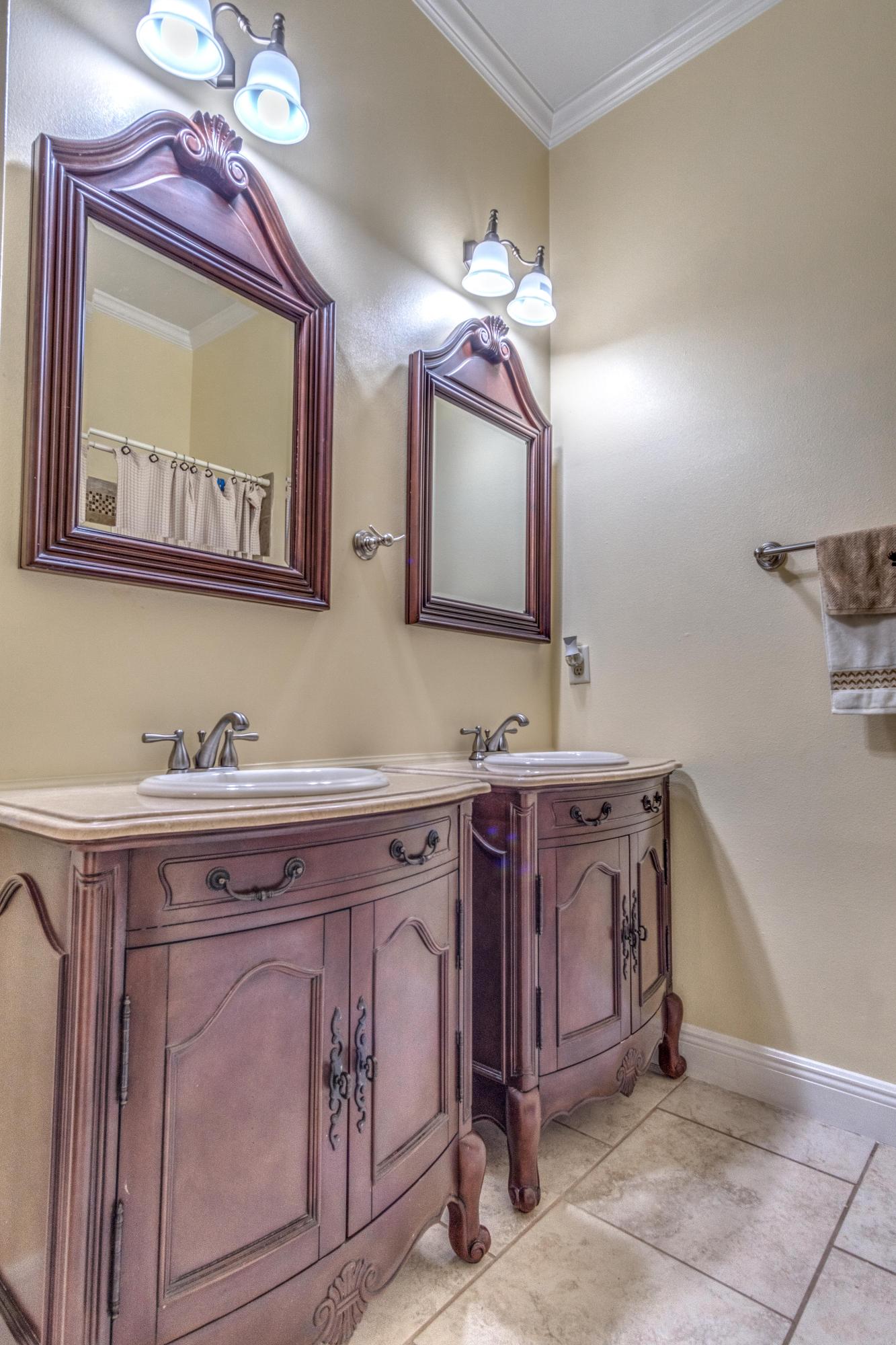 ADAMS POWELL - Residential