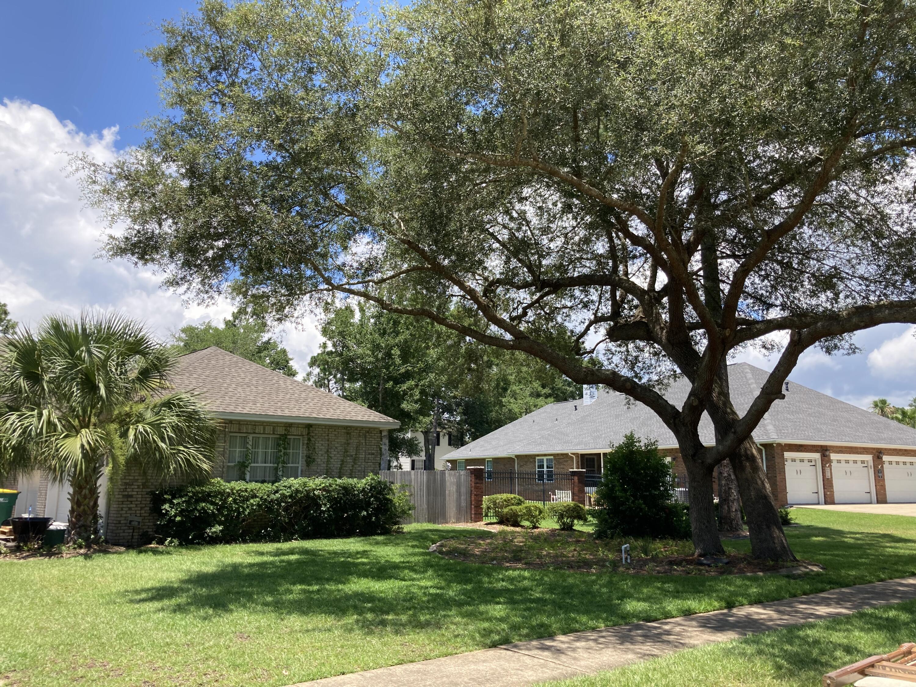 Rocky Bayou Estate - Residential Lease