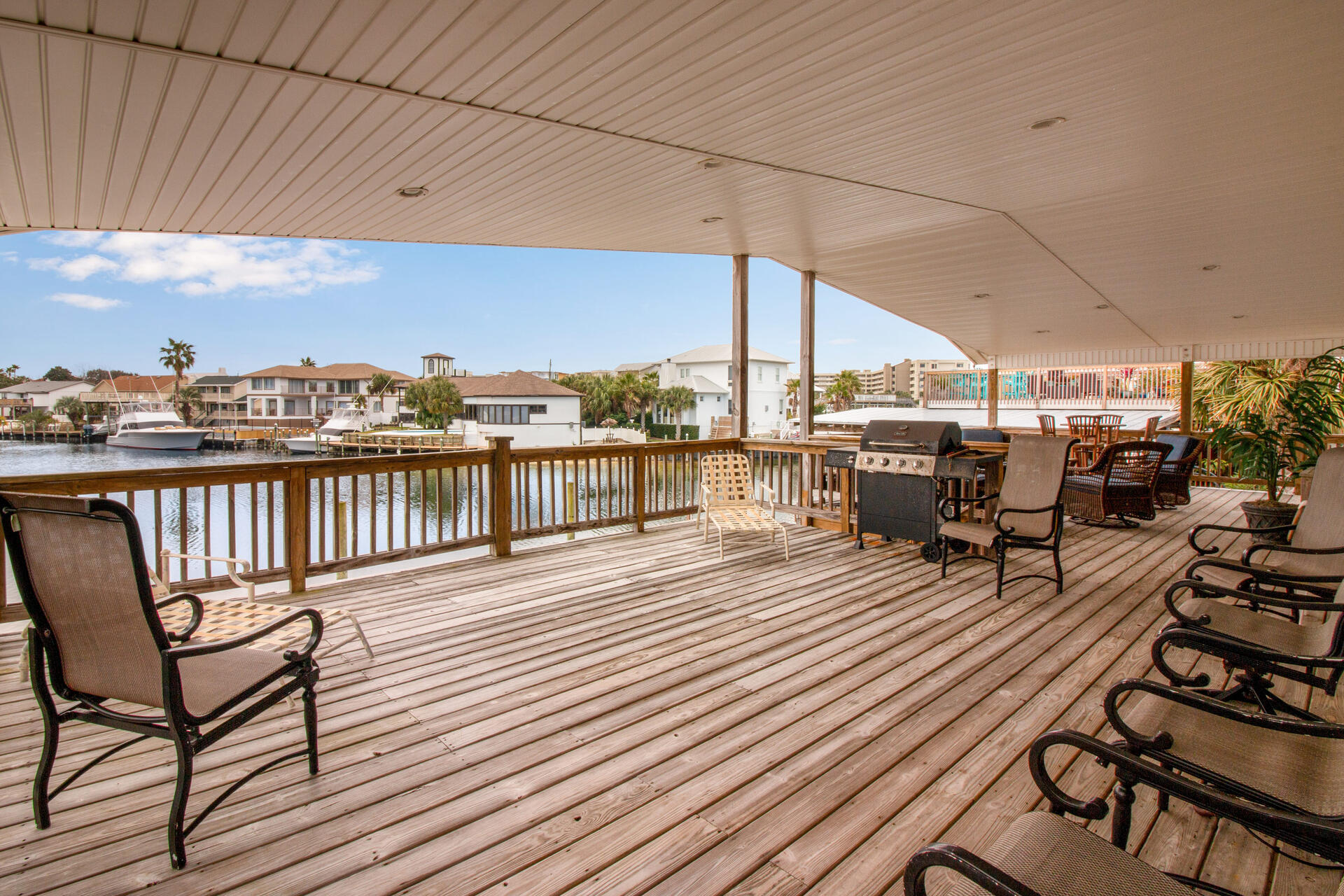 HOLIDAY ISLE - Residential