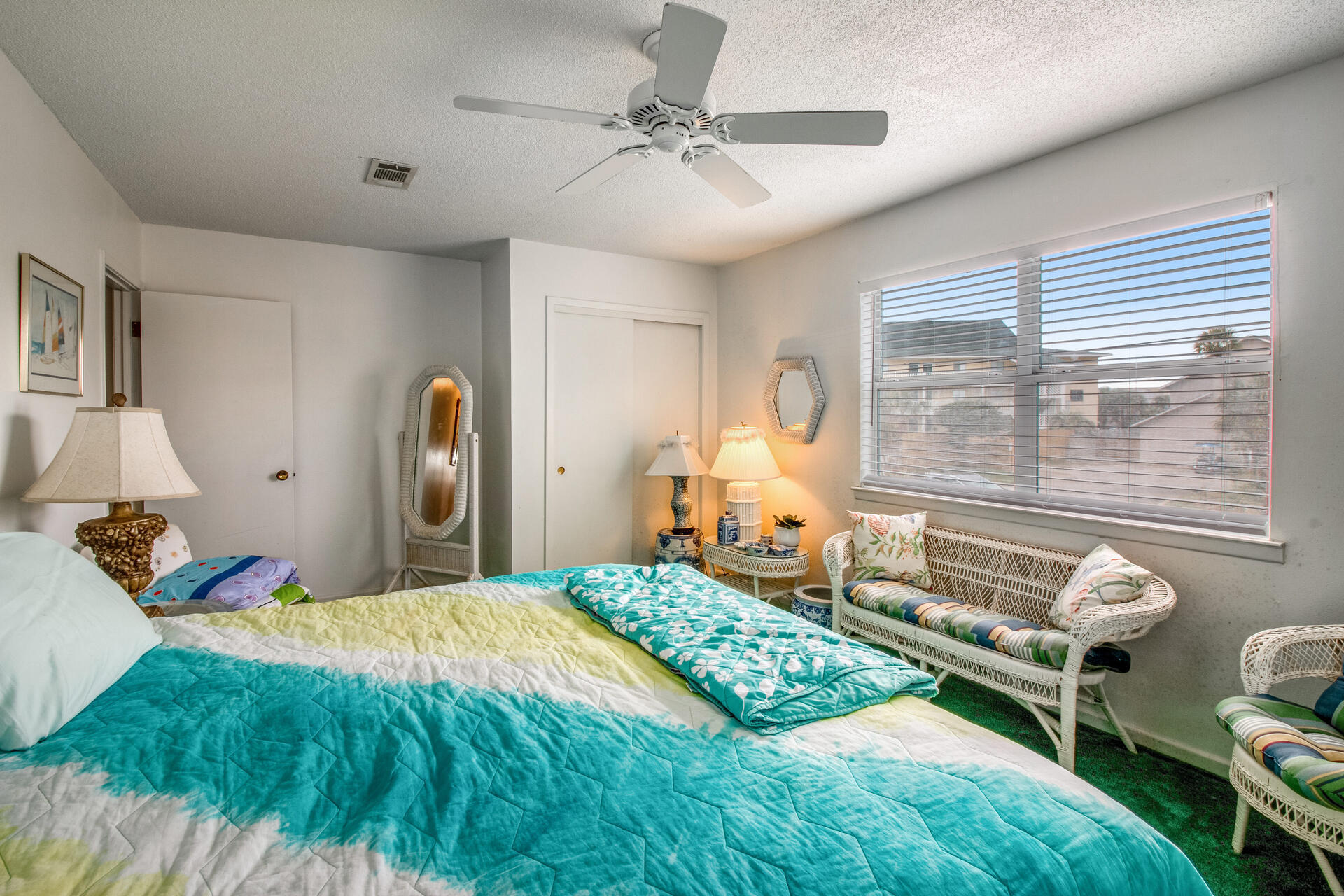 HOLIDAY ISLE - Residential