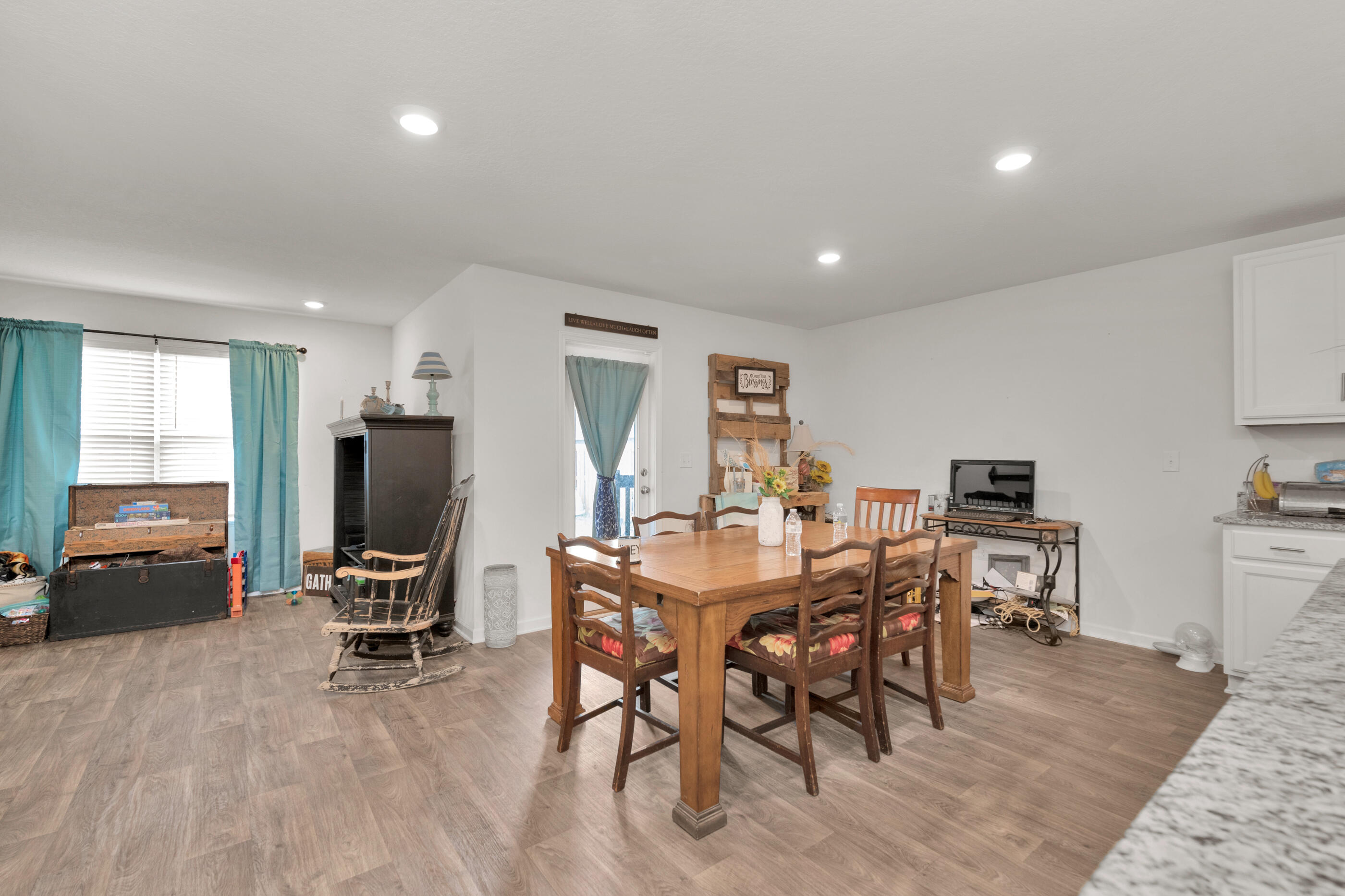 Redstone Commons - Residential