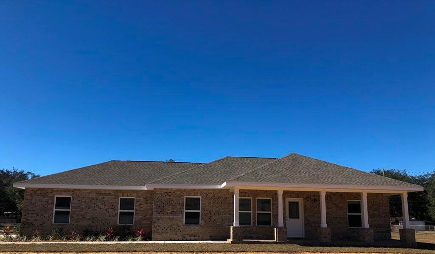 NEW CONSTRUCTION by Hi Lite Homes in Villa Tasso, one of the fastest growing communities in the Niceville area!!  This adorable and AFFORDABLE 3 bedroom, 2 bath brick home with a 2-car garage will be ready by the end of the year.  The open, split bedroom floorplan is sure to please all buyers and the yard is the perfect size, not too big and not too small. This home is located on a street with other new homes surrounding it and another new home will be built next door. Homes in this price range go fast so don't miss your opportunity to make this NEW home your own!