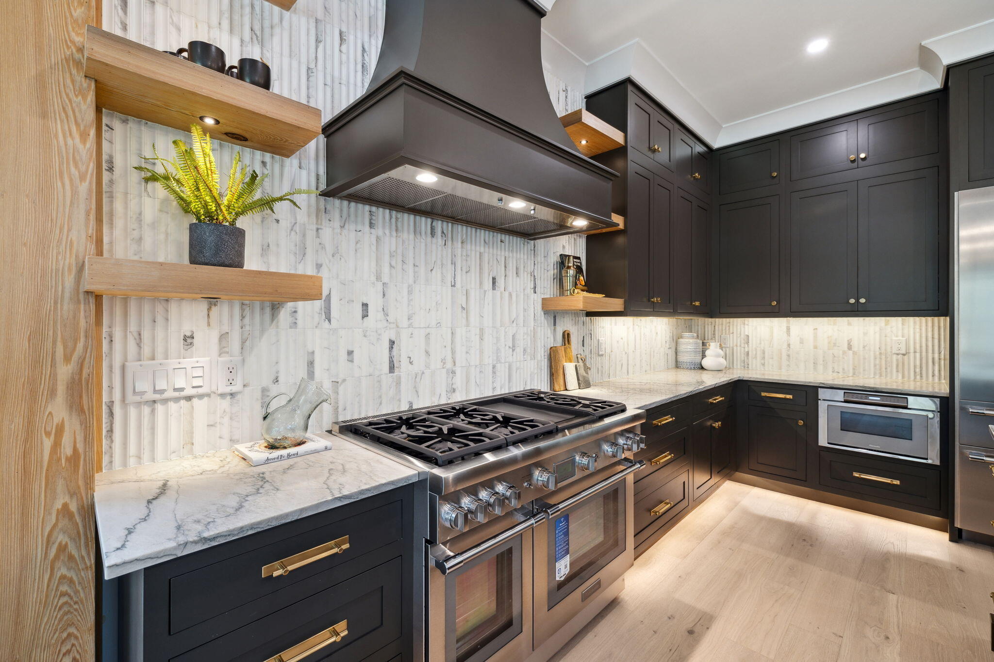 BEACH HIGHLAND - Residential