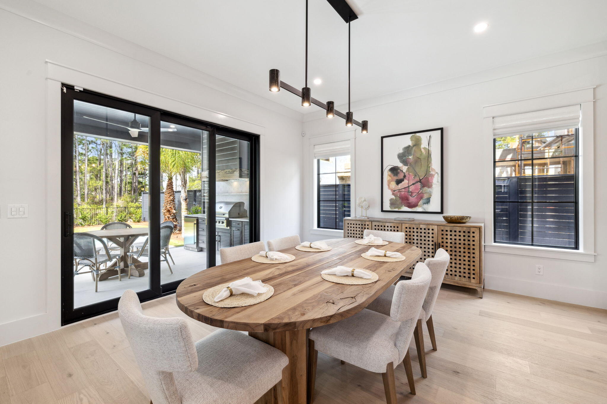 BEACH HIGHLAND - Residential